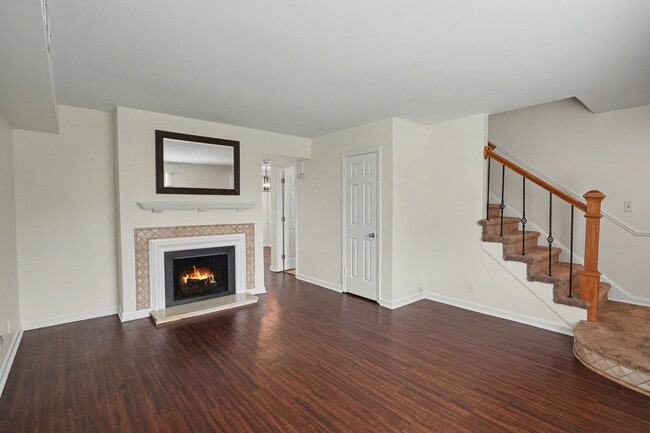 Photo - 8300 Sawyer Brown Rd