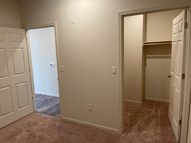 1x1 Bed/Closet