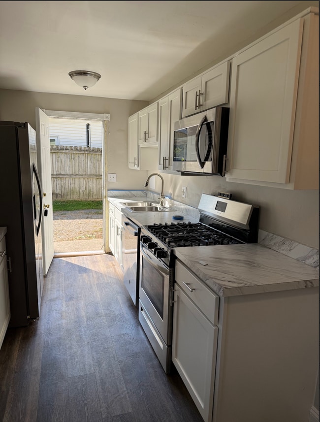 Photo - LAND CONTRACT (RENT-TO-OWN)