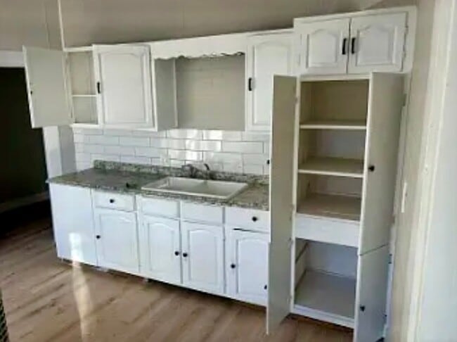 Photo - 1239 SW Garfield Ave