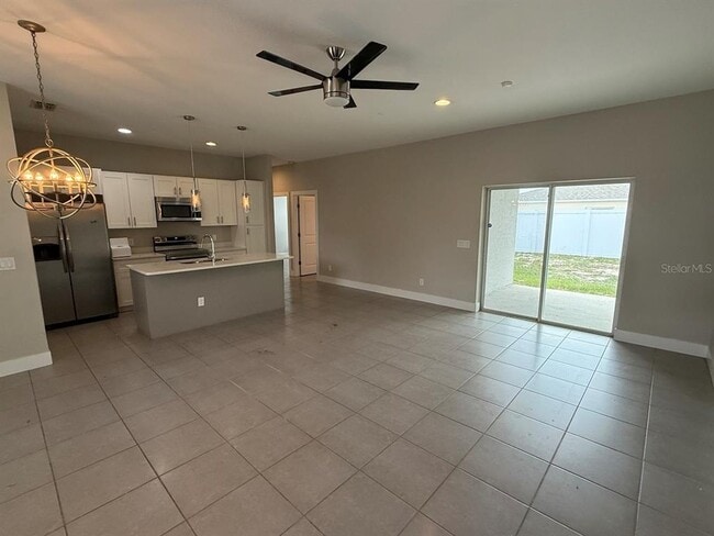 Photo - 105 Zinnia Ln