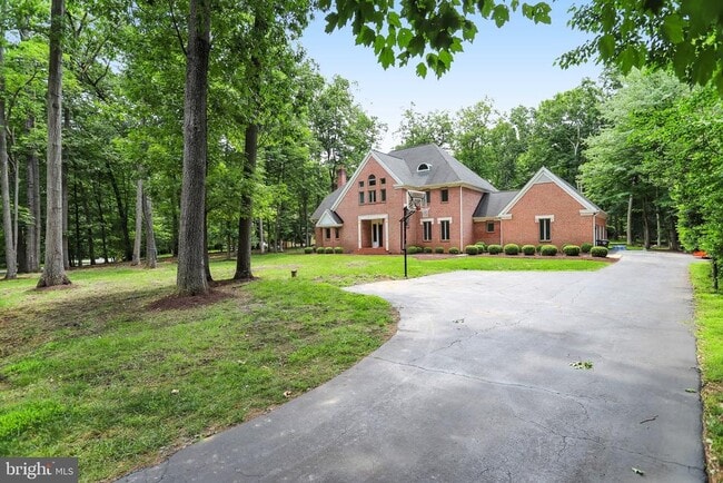Building Photo - 11109 Elmview Pl