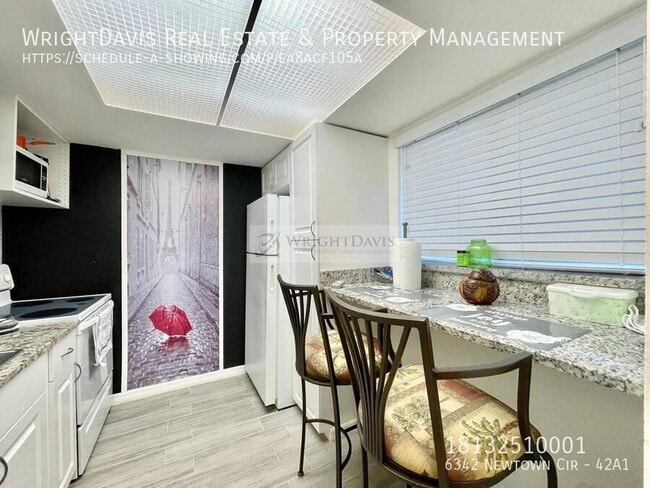 Photo - 6342 Newtown Cir