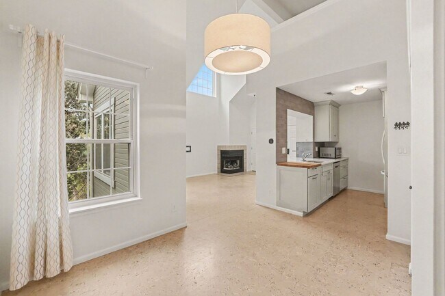 Photo - Bright Top-Floor 2 Bed, 2 Bath Condo with Loft & Vaulted Ceilings Unit B6