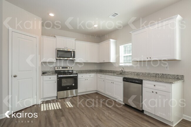 Photo - 3529 Bridgewood Dr