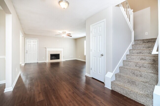 Photo - 4415 Pipestone Pl