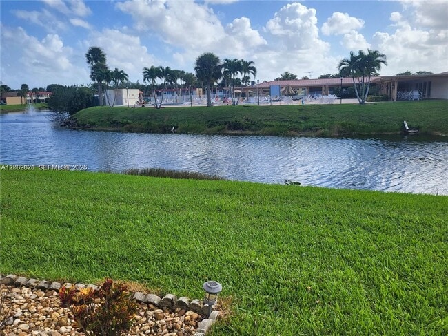 Photo - 136 Lake Dora Dr Unit 136