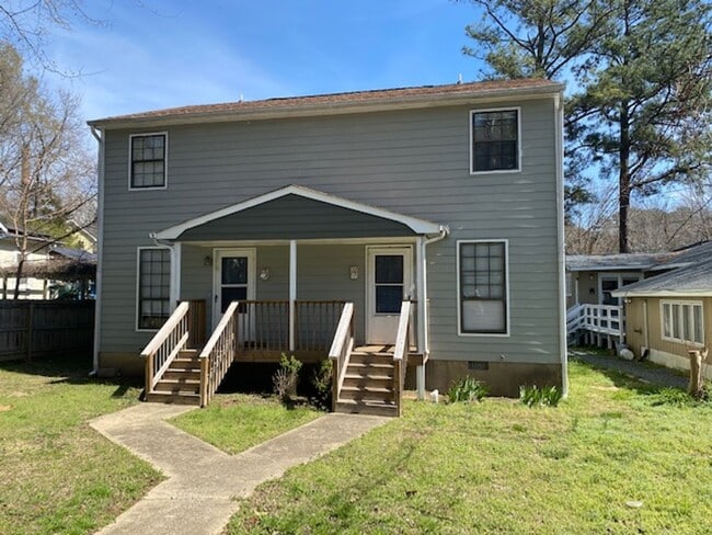 Photo - 2 Bedroom Duplex convenient to UNC!