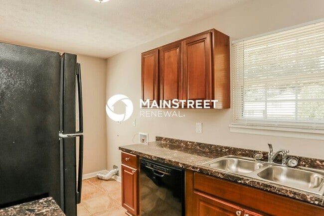 3 Bedroom Pet-Friendly Home in Ellenwood, GA with Main Street Renewal