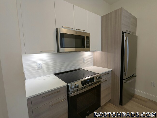 Photo - 1079 Commonwealth Ave Unit 301