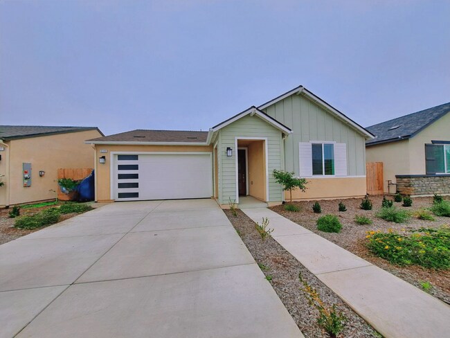 Photo - Stunning New Construction Home with Designer Touches!