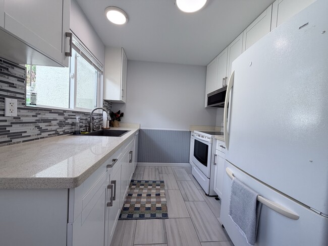 Photo - 137 Oko St