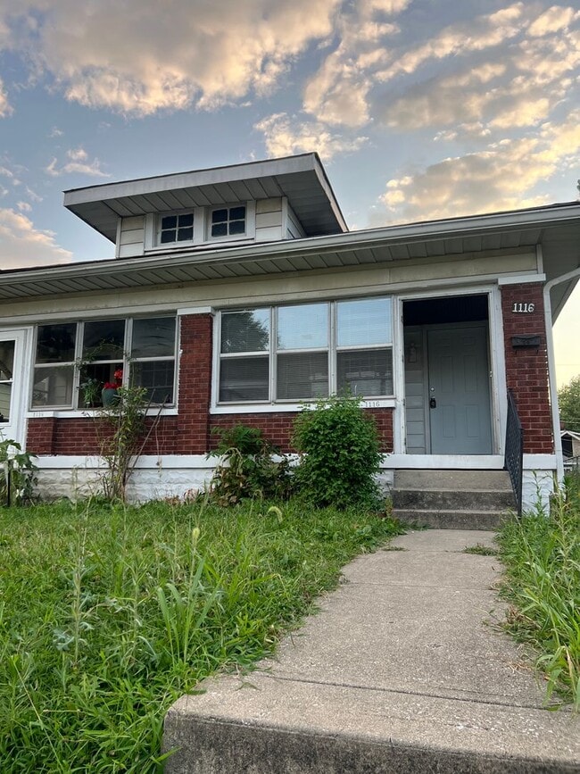 Building Photo - 1114 N Gale St Unit 1116 N Gale St Rental