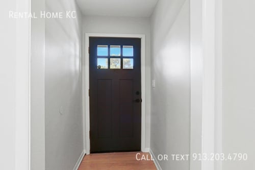 Photo - 5906 W 75th Terrace