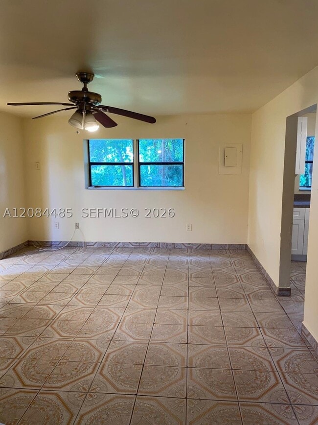 Photo - 14805 NE 10th Ct