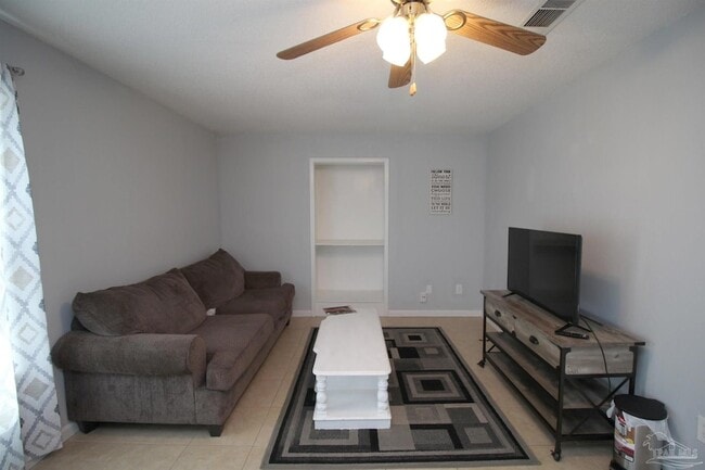 Photo - 950 Coronado Dr