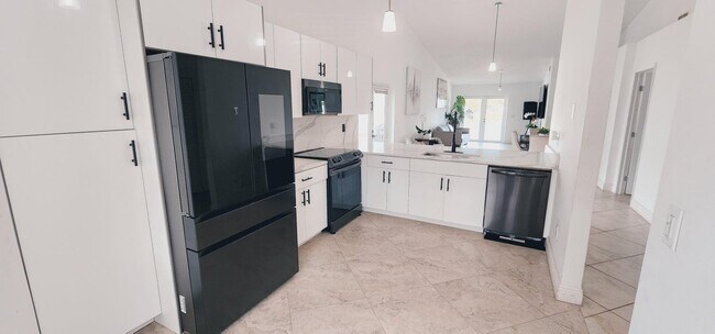 Photo - 34 Paxford Ln