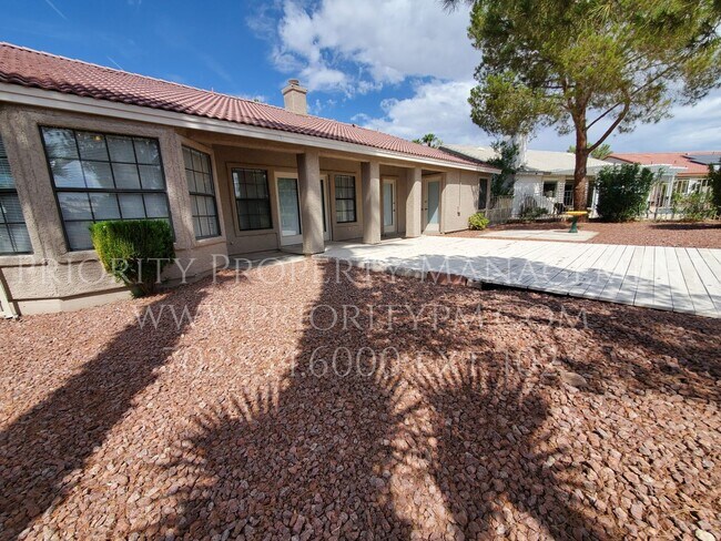 Photo - ~~BEAUTIFULLY REMODELED 3 Bed/2BA in Los P...