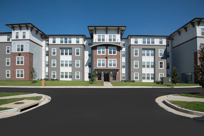 Photo - Philo Starkville