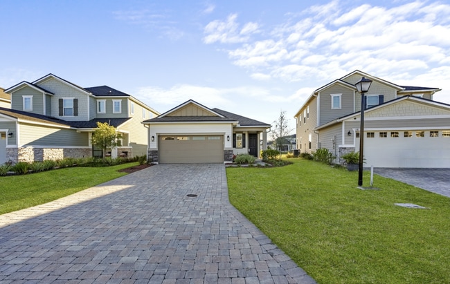 Photo - 162 Cedar Elm Way