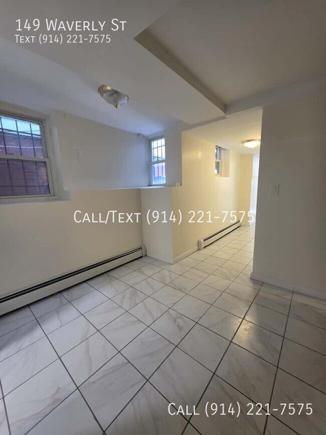 Photo - 149 Waverly St