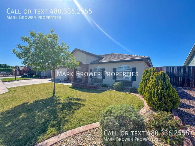 Photo - 566 S Esmeralda