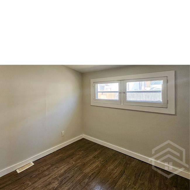Photo - One Bedroom Apartment Living! Unit 2