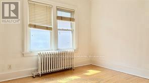 Photo - 5038 Huron St