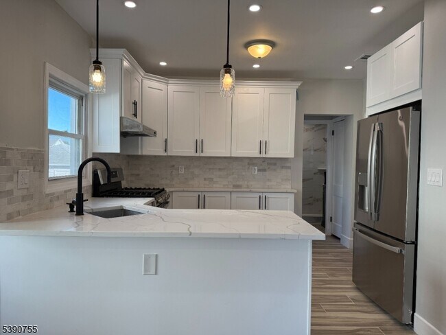 Photo - 1017 Grandview Ave