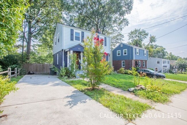 Photo - 9727 51st Pl