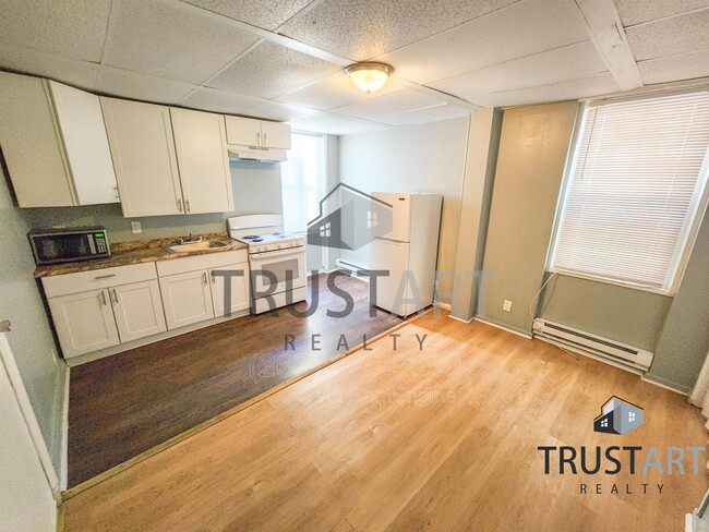 Photo - 1347 Sellers St Unit 1f