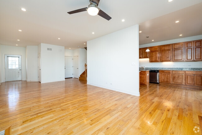 H Style - Main Level