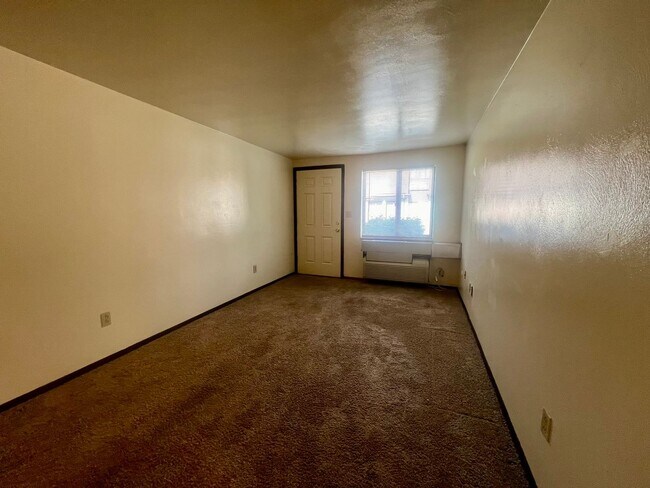 Photo - 404 Kellywood Manor Unit 404
