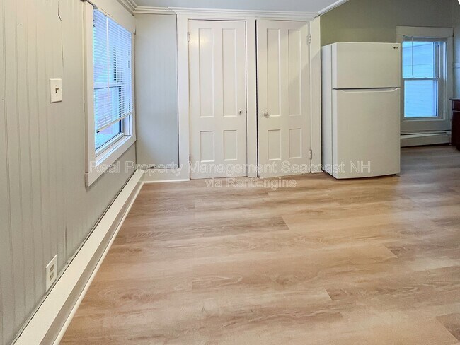 Photo - 11 Glen St Unit A