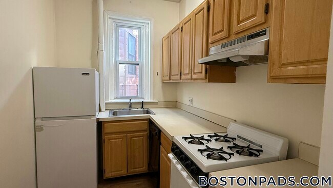 Photo - 463 Park Dr Unit 19