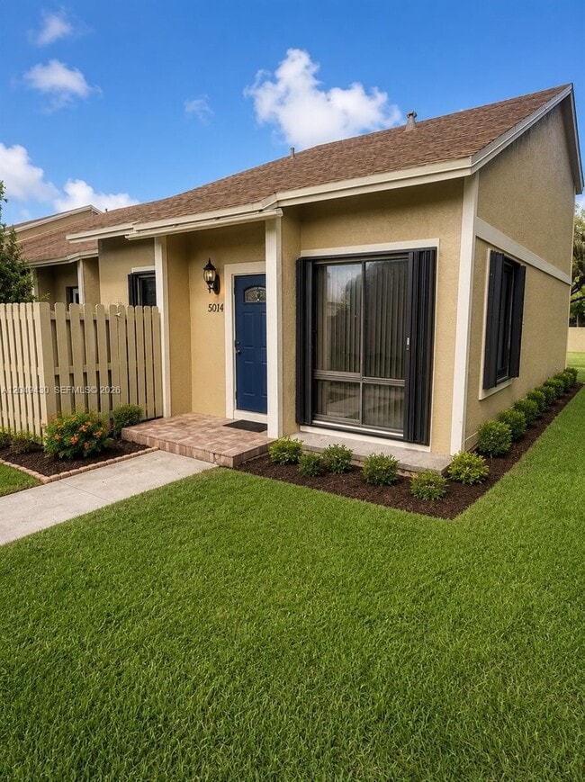 Building Photo - 3504 NW 111th Ave