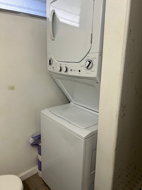 Photo - 1535 PENSACOLA St