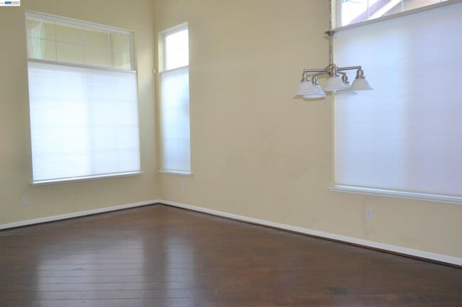 Photo - 1336 Tiffany Dr