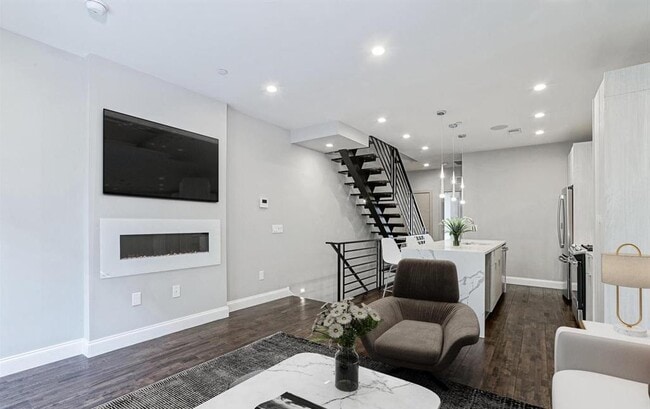 Photo - 1630 Cambridge St Unit B