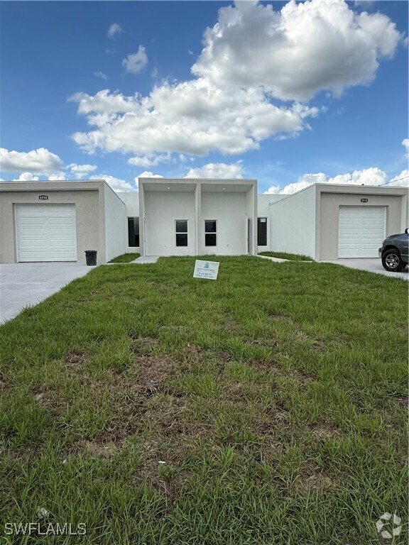 Building Photo - 4528-4530 20th St SW Rental