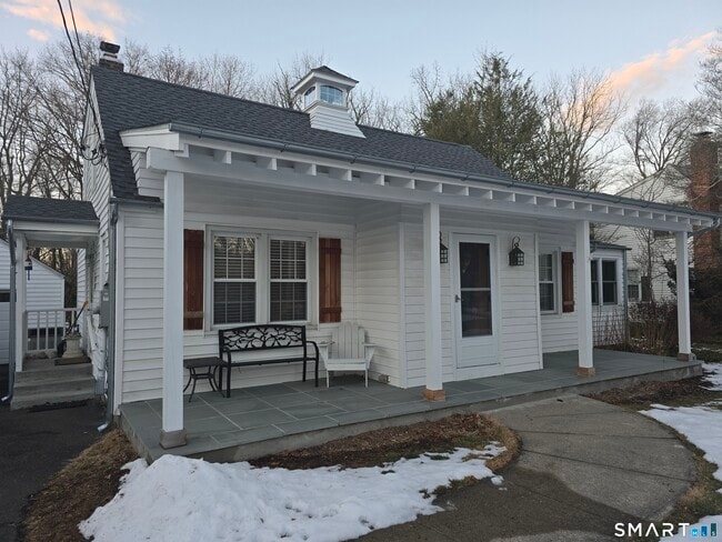 Building Photo - 276 Dunnlea Rd