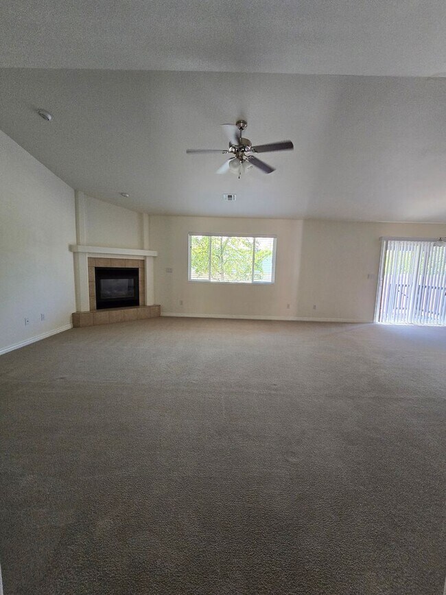 Photo - Beautiful single level townhouse located in quiet northwest area.