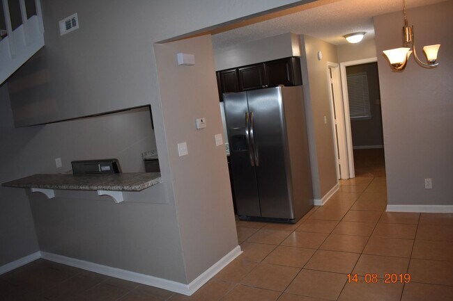 Photo - 3/2 in Villas of Westridge
