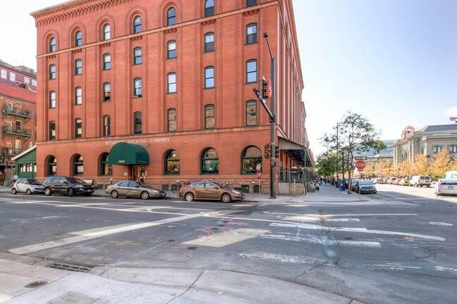 Primary Photo - 1634 18th St