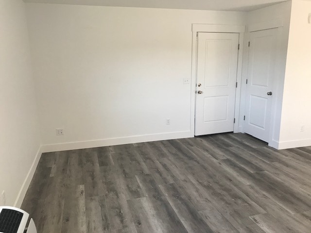 front room/front entry - 534 E Chubbuck Rd Unidad b4