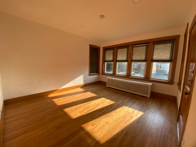 Photo - 4815 S Springfield Ave Apartment Unit 1