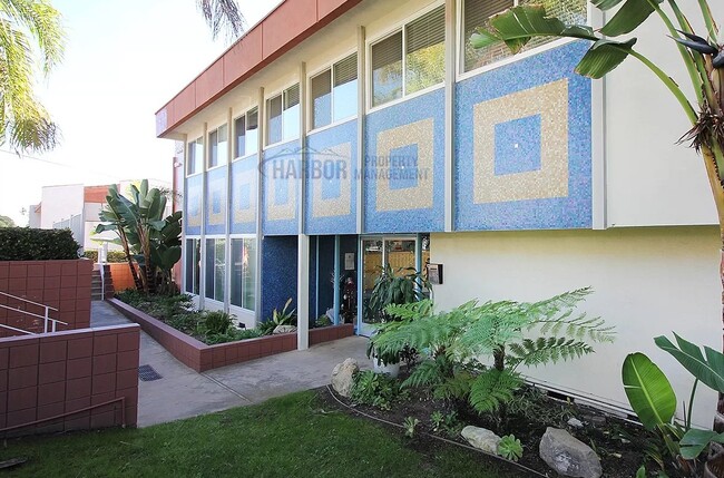 Photo - MC W 25th Street, LLC