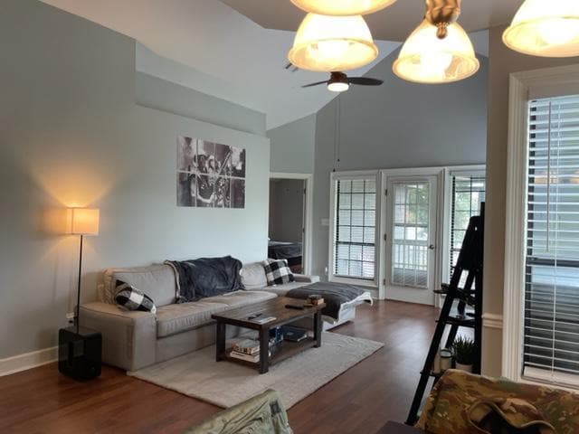 Photo - 124 Island Blvd