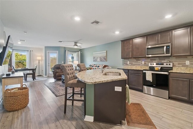 5228 New Friendship Pl
