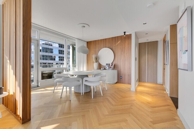 Photo - 495 Av. Viger O Unit 1501